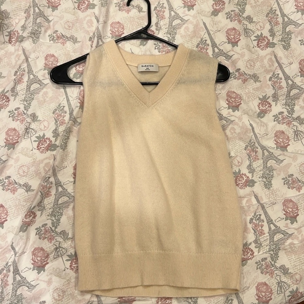 Babaton cashmere sweater vest